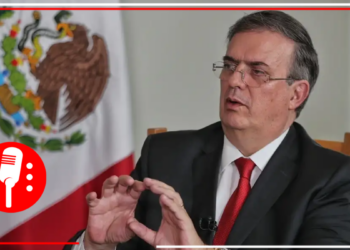 Ebrard anuncia que creará una A.C. y no un partido político
