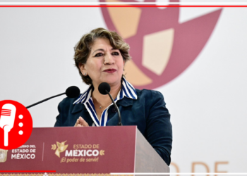 Delfina Gómez entrega mil 539 basificaciones a docentes