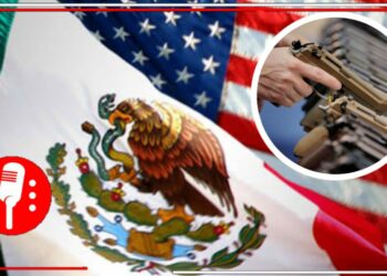 Banderas México y Estados Unidos. Imagen: Embajada de Estados Unidos en México. Arma en mano. Foto: Reuters.