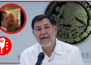 Carlos Velázquez de León Obregón se disculpa con Noroña tras agredirlo en el AICM