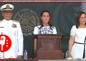 Claudia Sheinbaum encabeza celebración del 111 aniversario de la defensa del Puerto de Veracruz