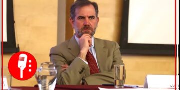 La Corte favorece a Córdova y silencia la crítica en libros de texto