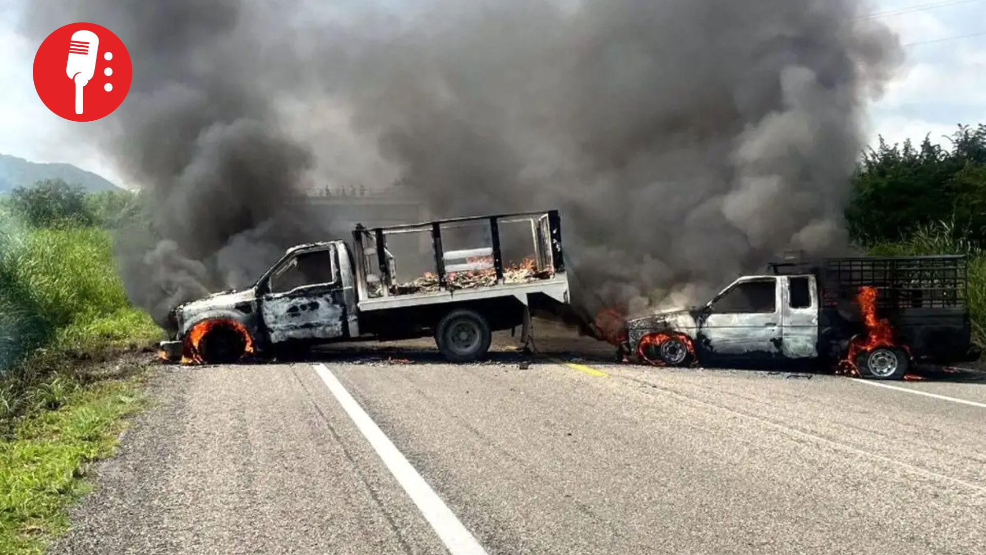 Operativo contra crimen desata narcobloqueos e incendios en carreteras de Chiapas