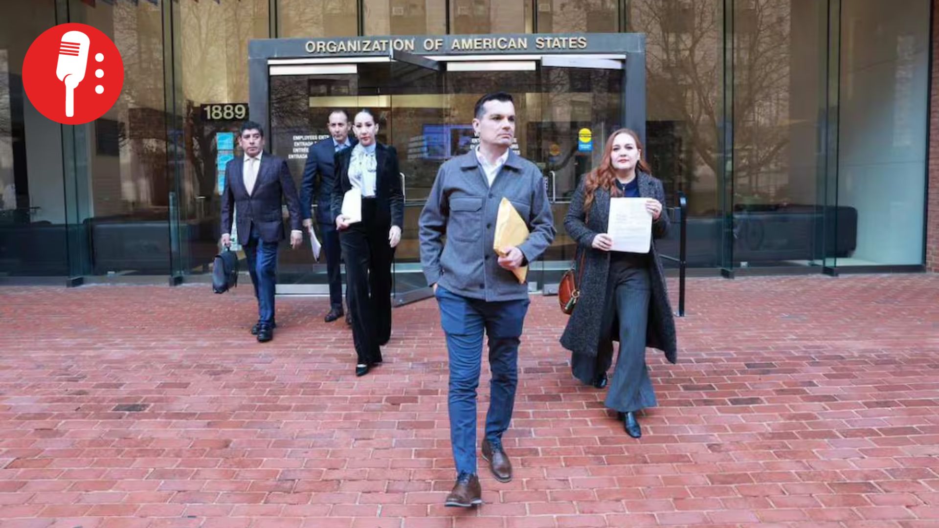 PAN quema 30 mil pesos en Facebook para anuncio de viaje a Washington en el que denunció “represión”