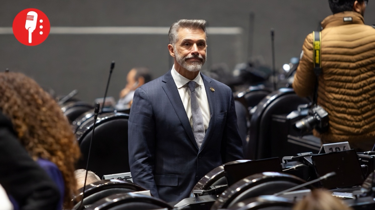 Morena denuncia a Sergio Mayer por ausencia legislativa